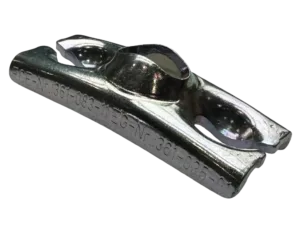 Braked axle single-shuttle